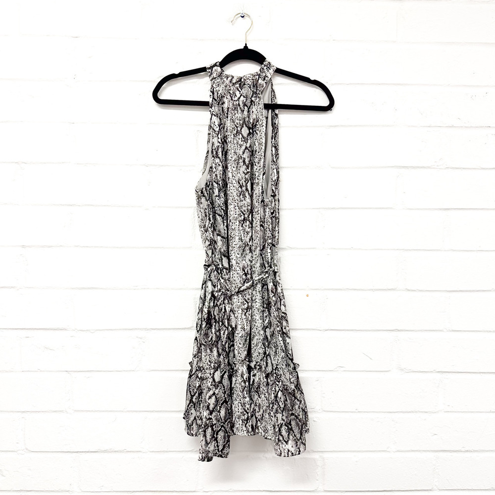Aqua Snake print Dress With Belt. Very cute and flattering!